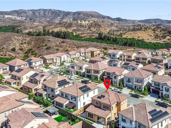173 Somera, Irvine CA 92602