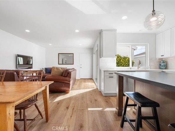 22 Silkleaf, Irvine CA 92614