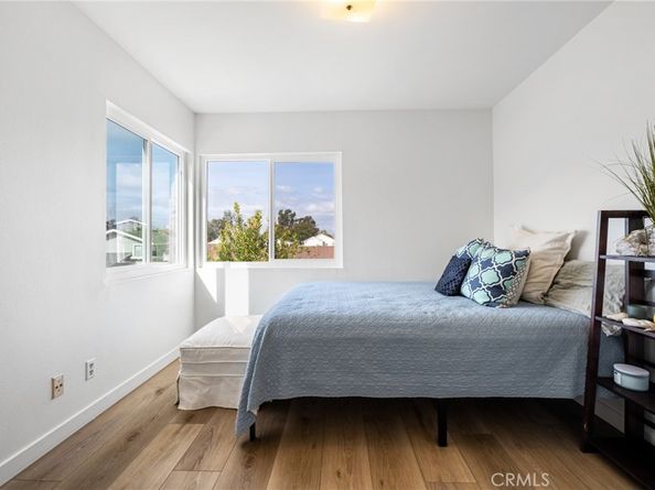 22 Silkleaf, Irvine CA 92614