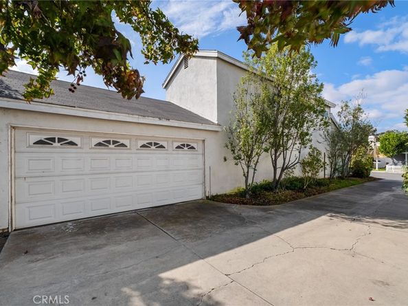 22 Silkleaf, Irvine CA 92614