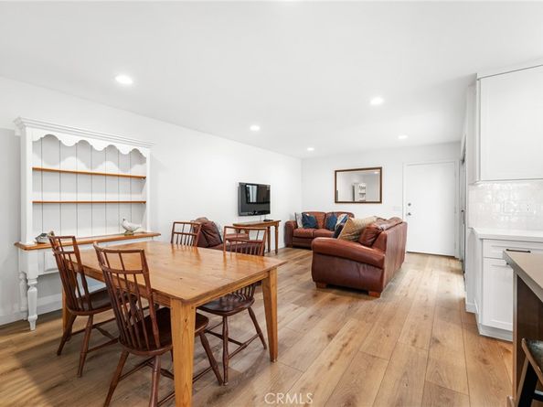 22 Silkleaf, Irvine CA 92614