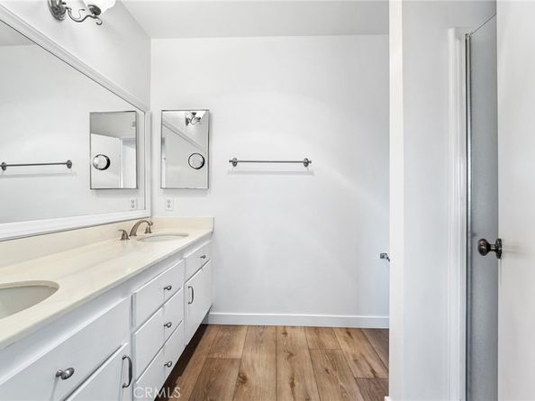 22 Silkleaf, Irvine CA 92614