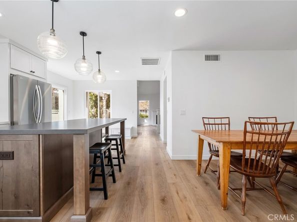 22 Silkleaf, Irvine CA 92614