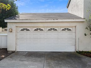 22 Silkleaf, Irvine CA 92614