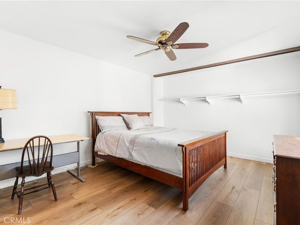 22 Silkleaf, Irvine CA 92614