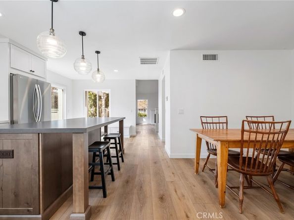 22 Silkleaf, Irvine CA 92614