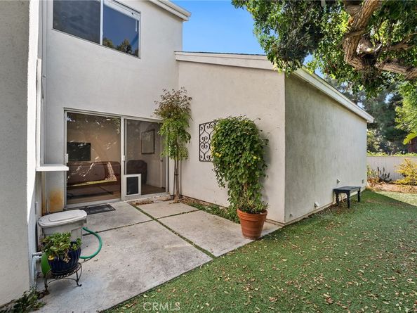 22 Silkleaf, Irvine CA 92614