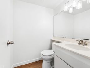 22 Silkleaf, Irvine CA 92614