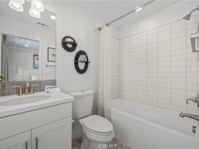 121 Evergreen Lane, Claremont CA 91711