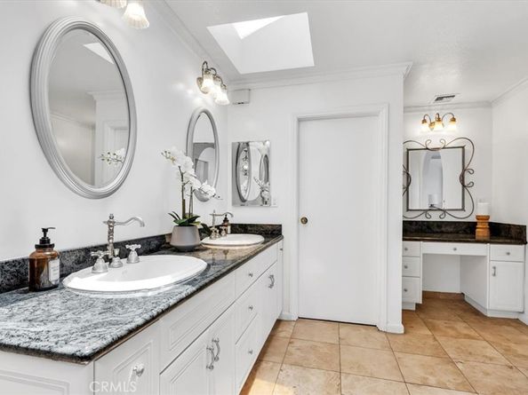 210 W Avenida Gaviota, San Clemente CA 92672