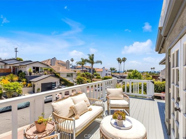210 W Avenida Gaviota, San Clemente CA 92672