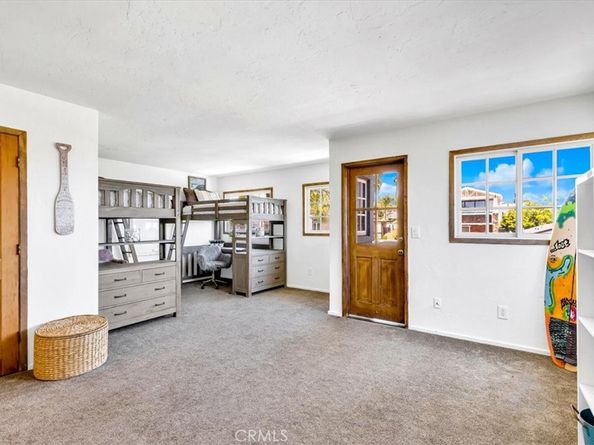 210 W Avenida Gaviota, San Clemente CA 92672