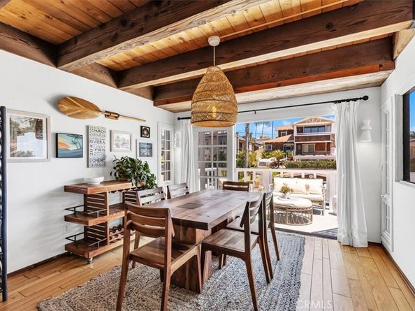 210 W Avenida Gaviota, San Clemente CA 92672