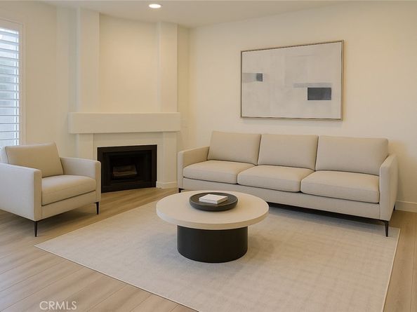 90 Costero Aisle, Irvine CA 92614