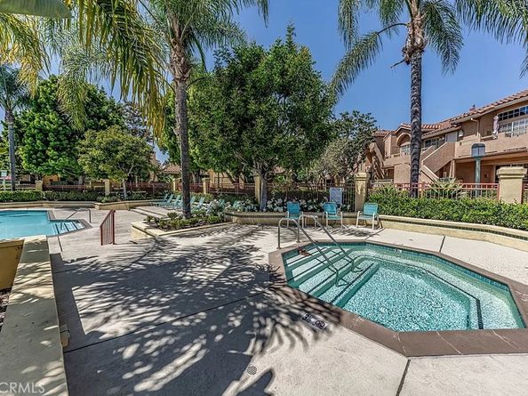 90 Costero Aisle, Irvine CA 92614