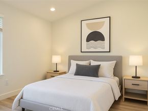 90 Costero Aisle, Irvine CA 92614
