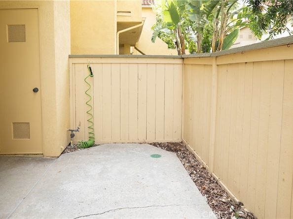 90 Costero Aisle, Irvine CA 92614