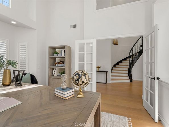 27153 Woodbluff Rd, Laguna Hills CA 92653