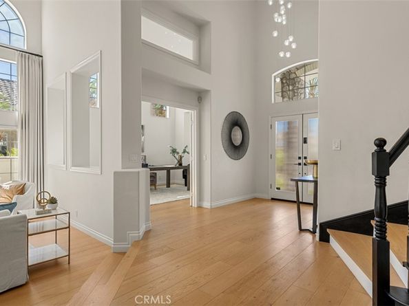 27153 Woodbluff Rd, Laguna Hills CA 92653
