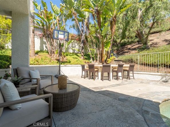 27153 Woodbluff Rd, Laguna Hills CA 92653