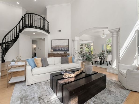 27153 Woodbluff Rd, Laguna Hills CA 92653