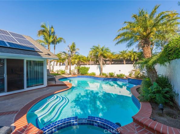 3962 Mistral Drive, Huntington Beach CA 92649