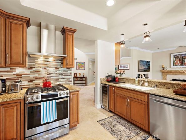 15 Via Barcaza, Coto de Caza CA 92679