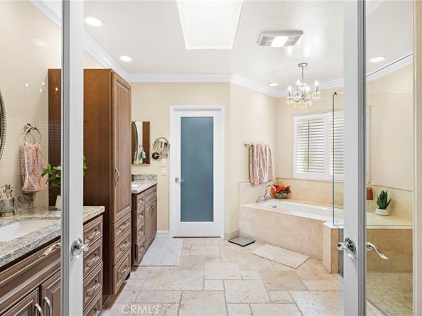 15 Via Barcaza, Coto de Caza CA 92679