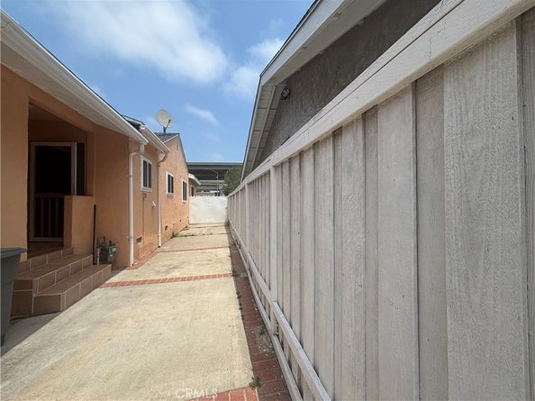 5448 W 116th Street, Inglewood CA 90304