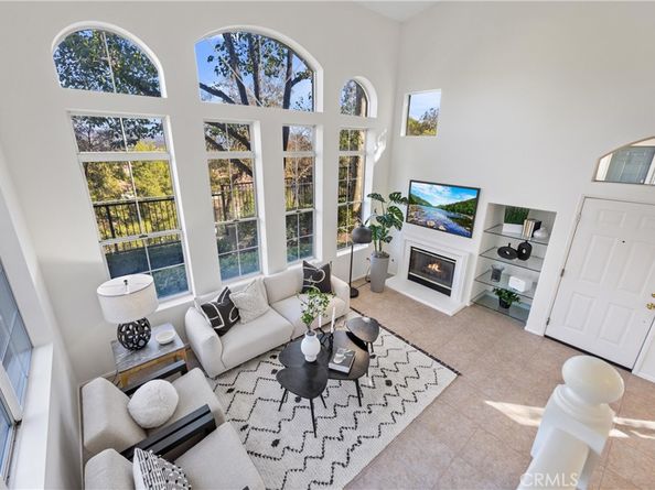 98 Tierra Montanosa, Rancho Santa Margarita CA 92688