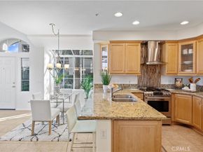 98 Tierra Montanosa, Rancho Santa Margarita CA 92688
