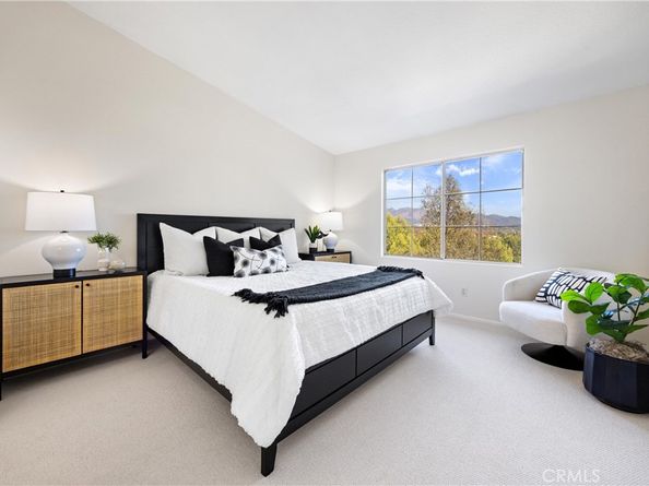 98 Tierra Montanosa, Rancho Santa Margarita CA 92688