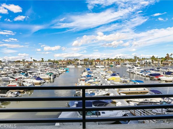 4165 Warner Avenue 202, Huntington Beach CA 92649