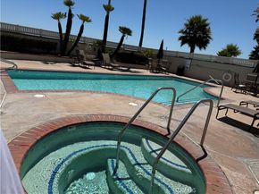 4165 Warner Avenue 202, Huntington Beach CA 92649