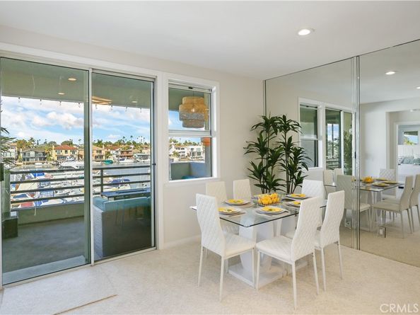 4165 Warner Avenue 202, Huntington Beach CA 92649