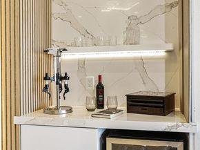 4165 Warner Avenue 202, Huntington Beach CA 92649