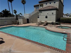 4165 Warner Avenue 202, Huntington Beach CA 92649