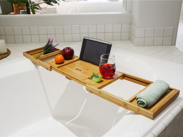 4165 Warner Avenue 202, Huntington Beach CA 92649