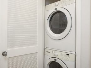 4165 Warner Avenue 202, Huntington Beach CA 92649