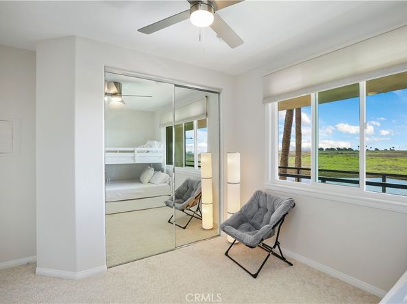 4165 Warner Avenue 202, Huntington Beach CA 92649