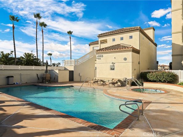 4165 Warner Avenue 202, Huntington Beach CA 92649