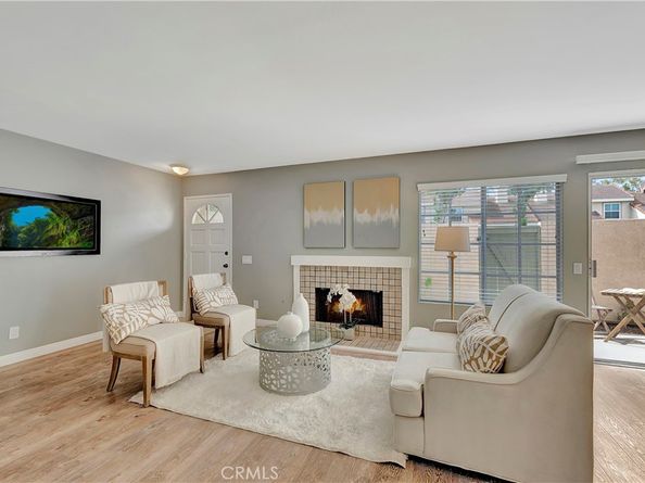 17 Oxford 28, Irvine CA 92612