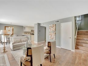 17 Oxford 28, Irvine CA 92612