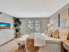 17 Oxford 28, Irvine CA 92612