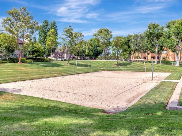 17 Oxford 28, Irvine CA 92612