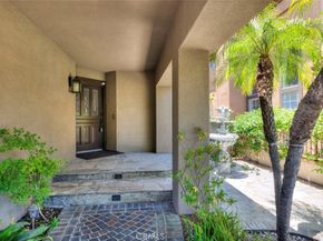 8 Dover, Rancho Santa Margarita CA 92679