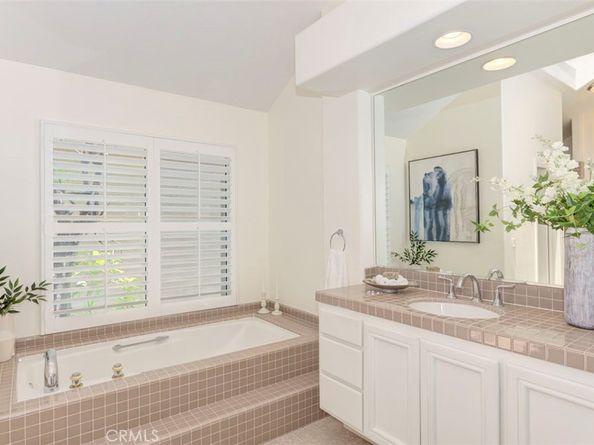 8 Dover, Rancho Santa Margarita CA 92679