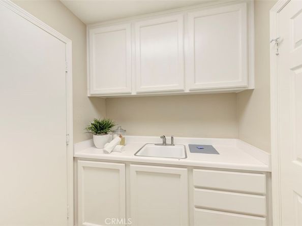 8 Dover, Rancho Santa Margarita CA 92679