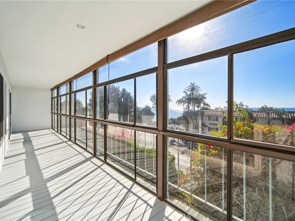 240 Moss 2, Laguna Beach CA 92651
