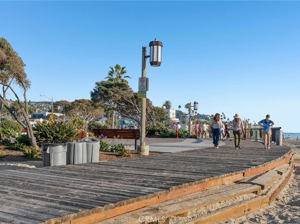 240 Moss 2, Laguna Beach CA 92651